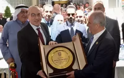 وزير الأشغال العامة والإسكان ووزير النقل