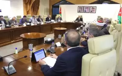 الحكومة تقر الأسباب الموجبة لقانون الشراكة