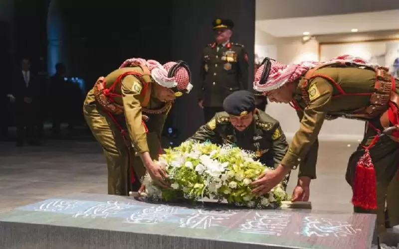نائب الملك يرعى احتفال تقليد الأوسمة