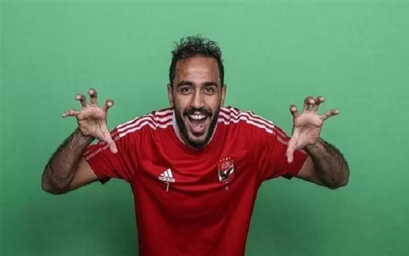 محمد الشناوي ينقذ كهربا من ورطة