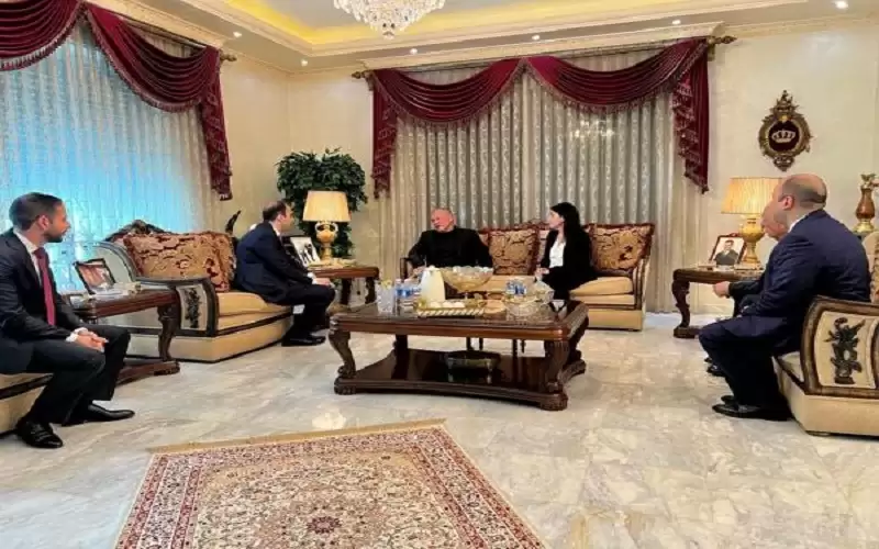 الملك يعزي بوفاة علي الفزاع العواملة