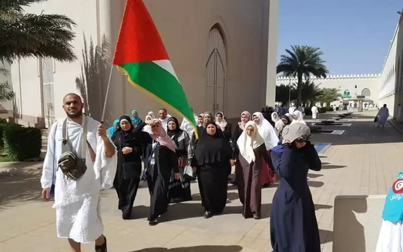 2000 حاج فلسطيني وصلوا الى الاردن