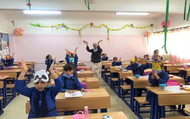 أكثر من 155 ألف طالب سوري