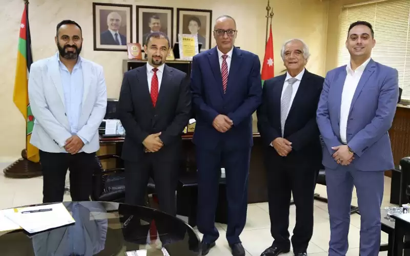 توقبع اتفاقية لتدريب طلاب الجامعة الأردنية