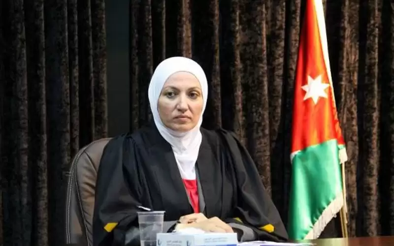 هالة عاهد تدافع عن نفسها: لا