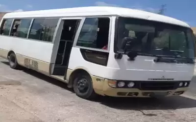 ضبط باص منتهي الترخيص يحمل 40