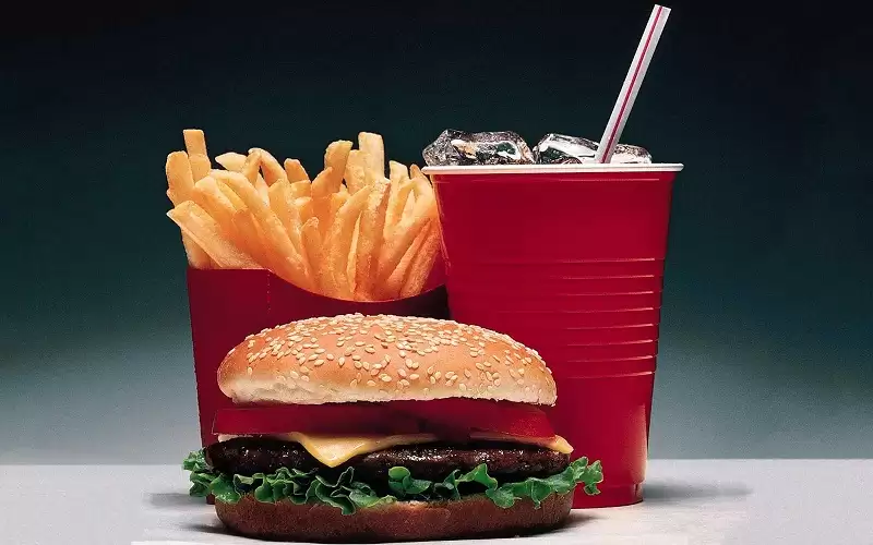 دراسة تكشف العلاقة بين التوتر وتناول