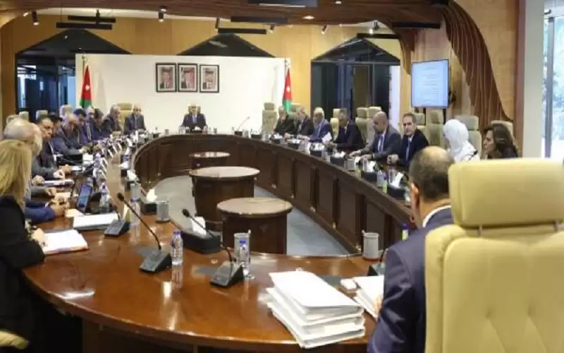 نظامان معدلان لخدمة القضاة الشرعيين ومكافأة