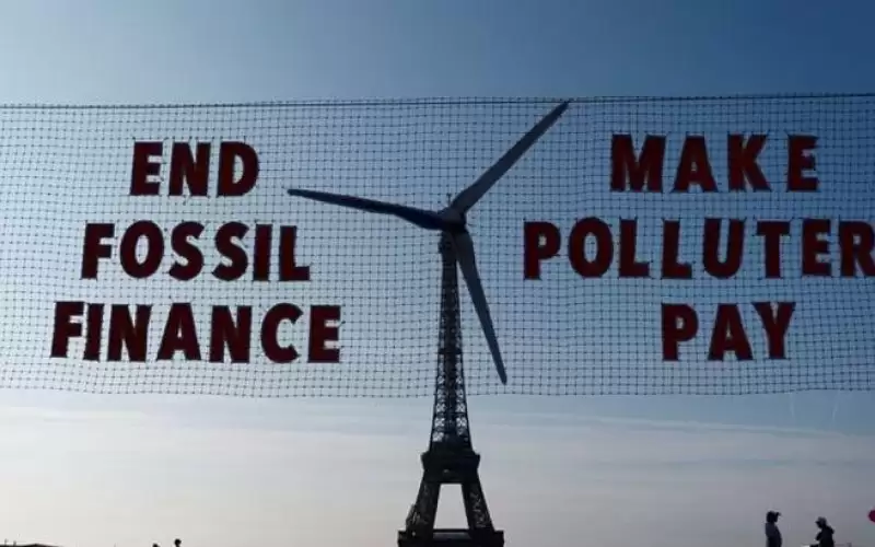 قمة باريس: 100 مليار لمساعدة الدول