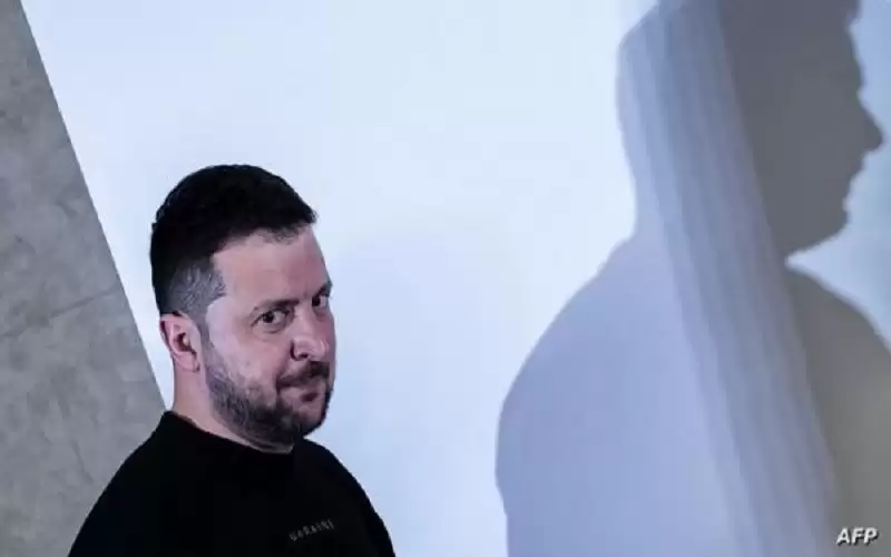 زيلينسكي: بوتين خائف للغاية