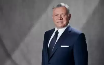 الملك يزور الرصيفة ويلتقي بعدد من