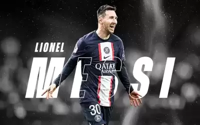 ميسي أفضل لاعب أجنبي في الدوري