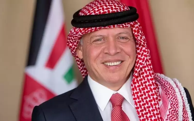 الملك والرئيس الفلسطيني يتبادلان التهاني