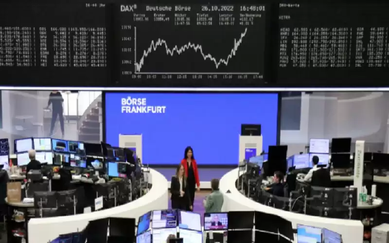 الأسهم الأوروبية تغلق مرتفعة مع ترقب