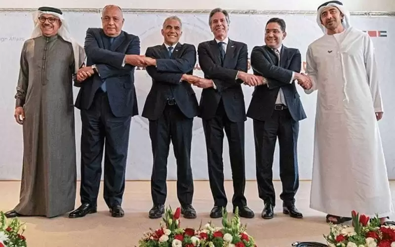 محادثات”هادئة” وزيارات سرية مع الاحتلال