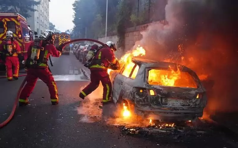 فرنسا .. توقيف 150 شخصا إثر