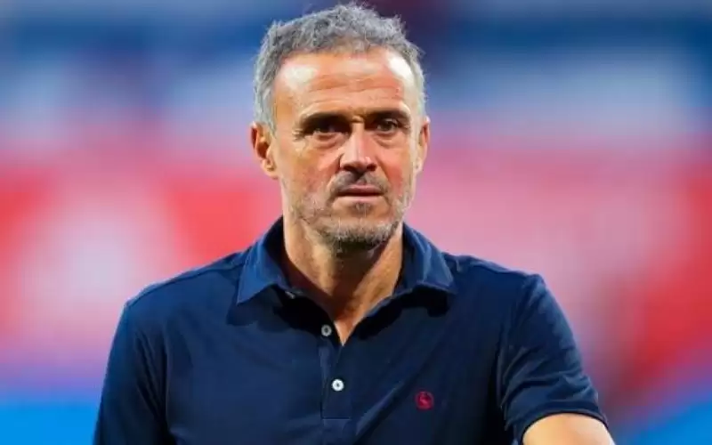 في حال تدريبه باريس .. انريكي