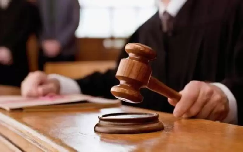 السجن 5 سنوات لـ4 متهمين زوروا