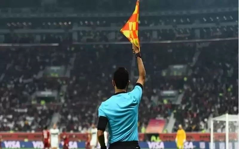 الفيفا يوافق على اختبار قانون التسلل