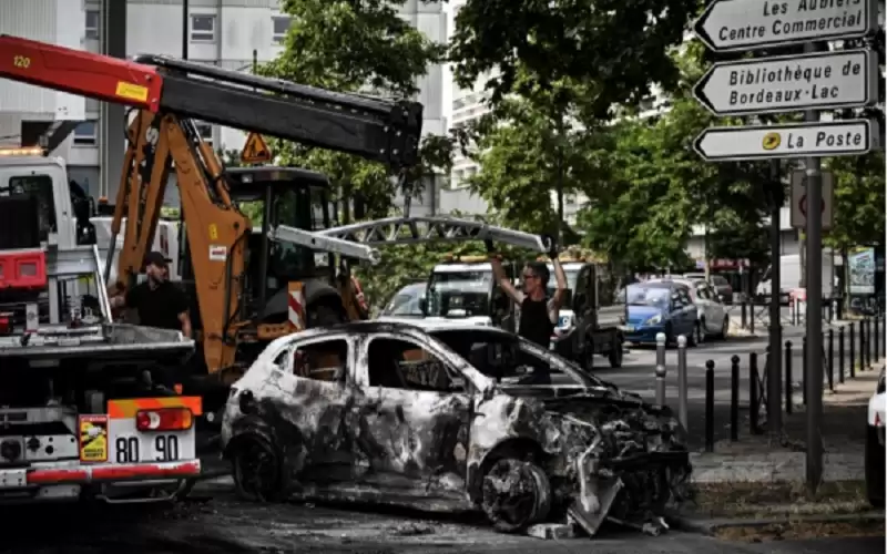 حرق أكثر من 12 ألف مركبة