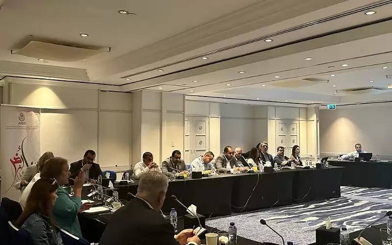 المجتمع المدني والحكومة يتابعان تنفيذ خطة