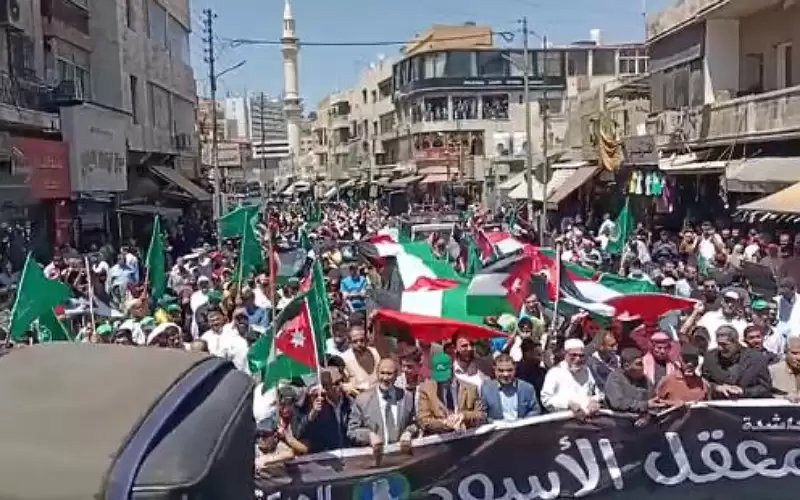 مسيرة بوسط البلد دعما لصمود جنين