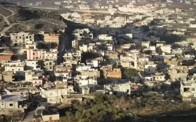 قتيل وجرحى بإطلاق نار على مصلين