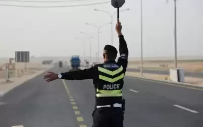 ضبط حدث يقود مركبة شحن على