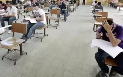 التربية تنشر أسئلة امتحان الرياضيات للتوجيهي