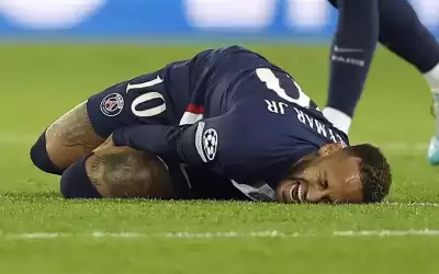 إنريكي يتلقى أنباء صادمة بشأن نيمار