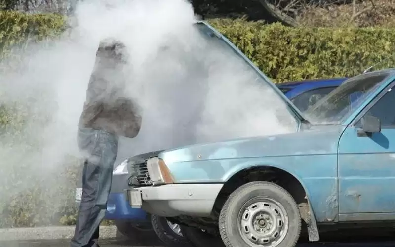 السير تحذر السائقين من الاعطال بسبب