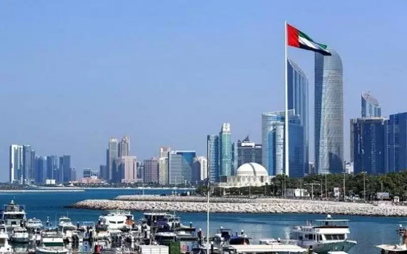 الإمارات وصيفة العالم بمؤشر الثقة بالبنوك