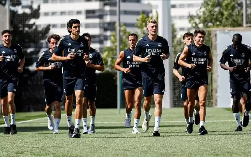 لماذا يتدرب لاعبو ريال مدريد بلا