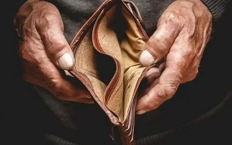 الأزمات دفعت 165 مليون شخص إلى