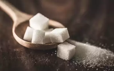 ما هي كمية السكر المسموح بتناولها