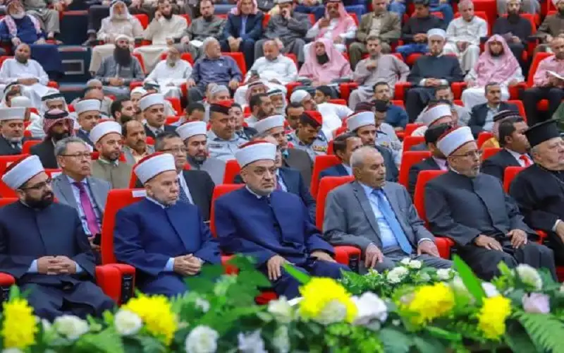 مندوبا عن الملك .. الخلايلة يرعى