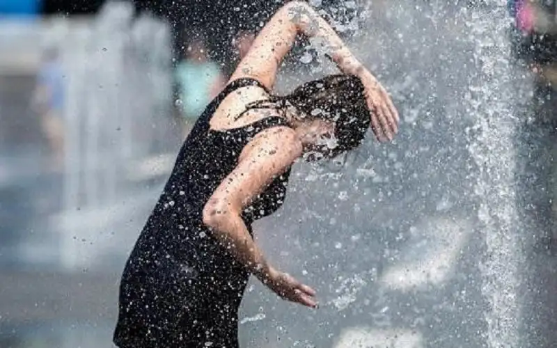 موجات الحر الشديدة تجتاح أجزاء كبيرة