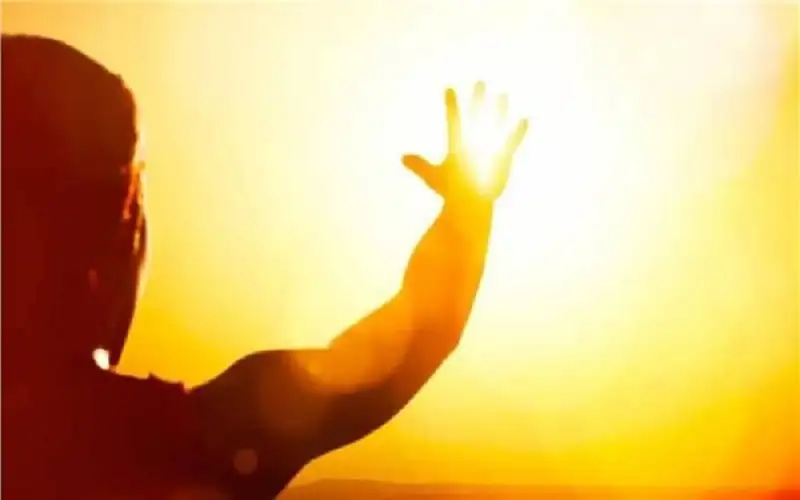 منظمة الصحة العالمية: موجة الحر تنهك