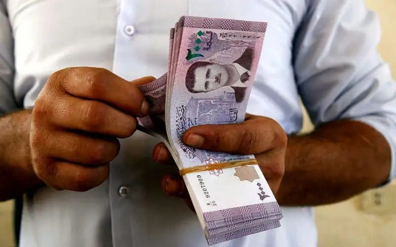 الليرة السورية تهوي أمام الدينار الأردني