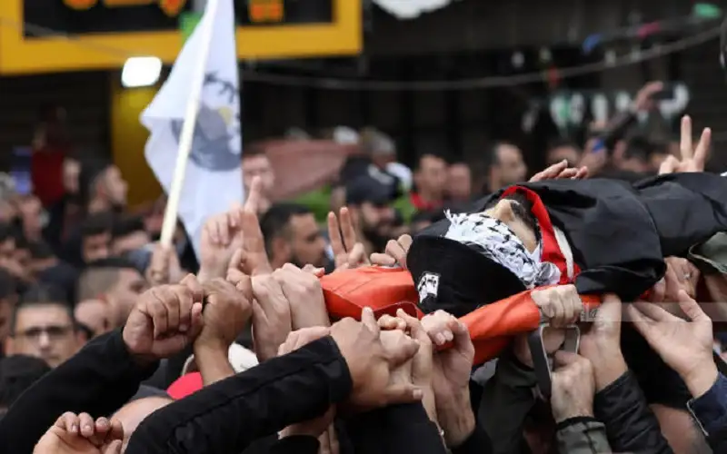 استشهاد فلسطيني باقتحام الاحتلال مخيم بنابلس