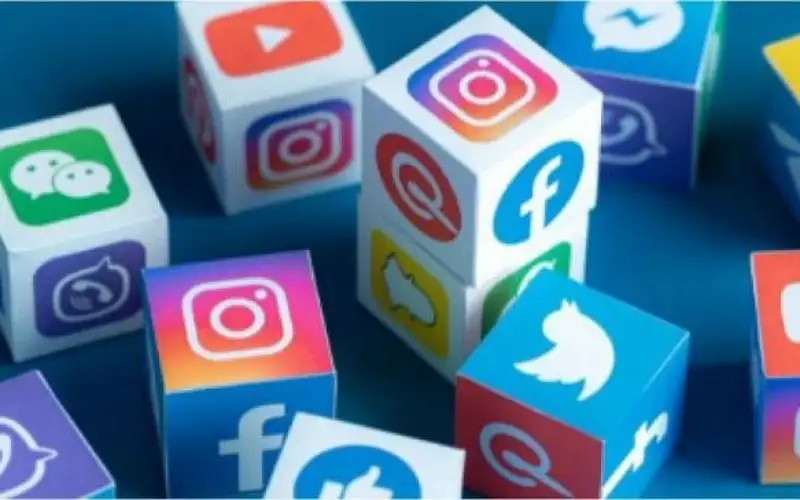 النواب: الحبس والغرامة لمن ينشئ صفحة