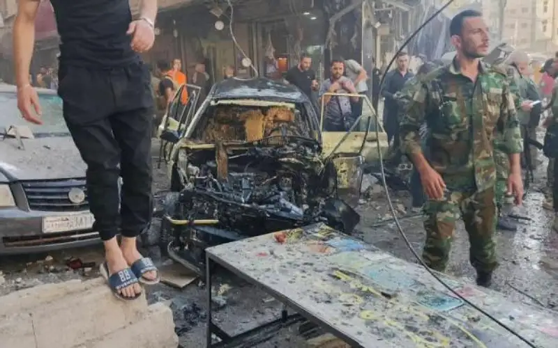 6 قتلى بانفجار عبوة ناسفة في