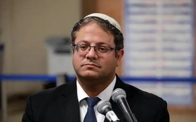 إيقاف العمل بالإفراج المبكر عن الأسرى