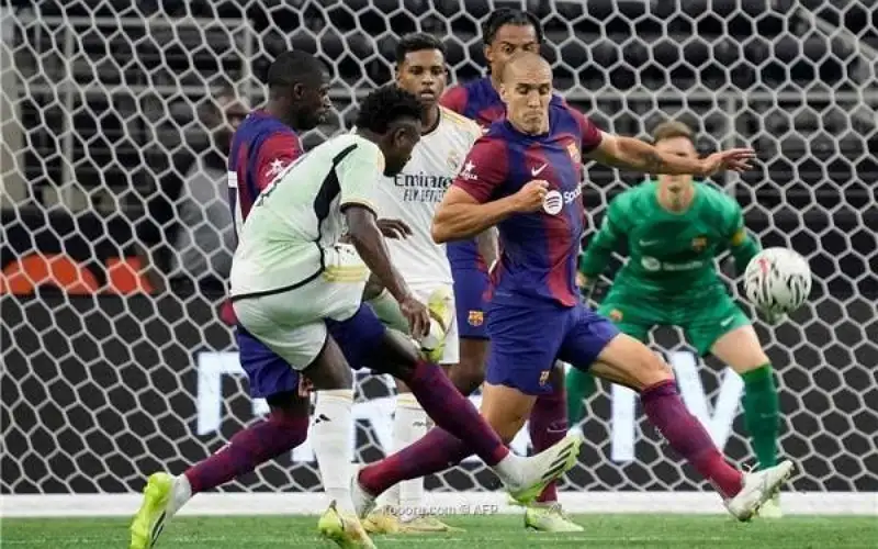 فينيسيوس لأراوخو: أنت كاذب