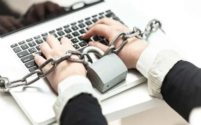 التنسيقية تواصل حملتها ضد قانون الجرائم