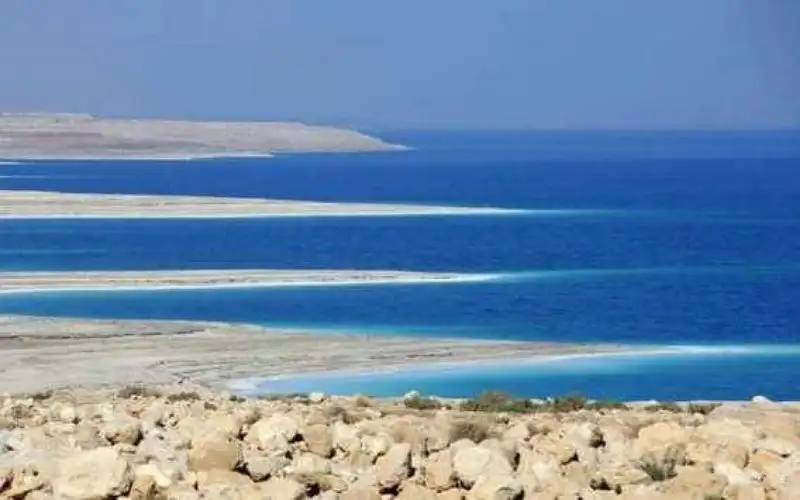 الحر يخفض السياحة في منتجعات البحر