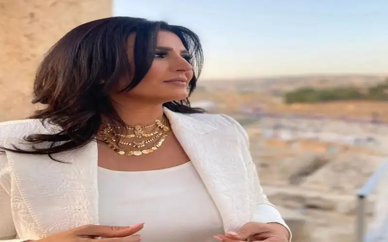 الشاذلي تتغزل بالمنسف من جرش ..