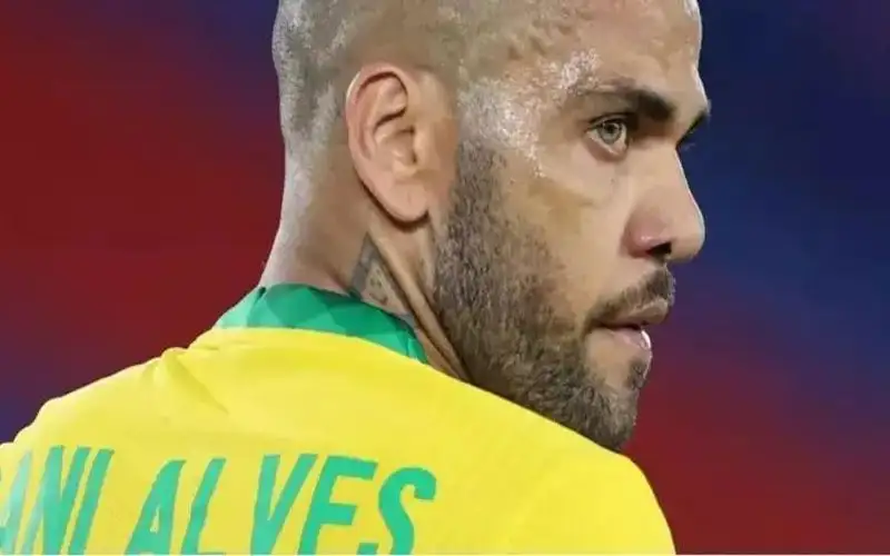 أسطورة برشلونة يحاكم بتهمة الاغتصاب