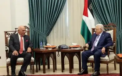 عباس يؤكد عمق العلاقات الأخوية مع