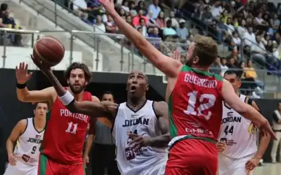 منتخب السلة يفتتح بطولة كأس الملك